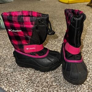Columbia Pink Plaid Winter Boots
